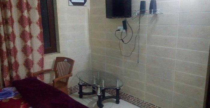 Hotel Raj Golden